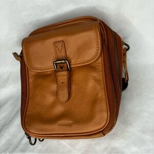 Minooy leather crossbody bag NEEDS STRAP